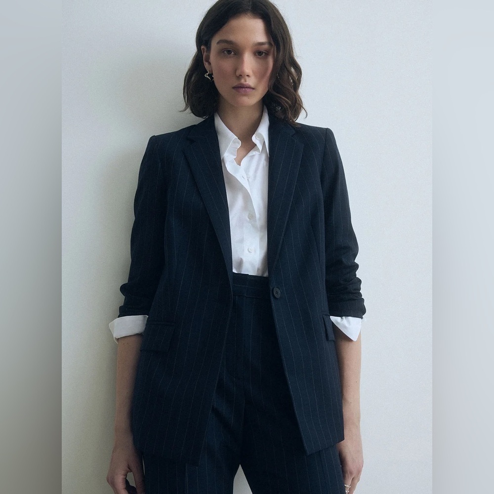 JUDITH & CHARLES | wool pinstripe blazer *made in Canada | size 10